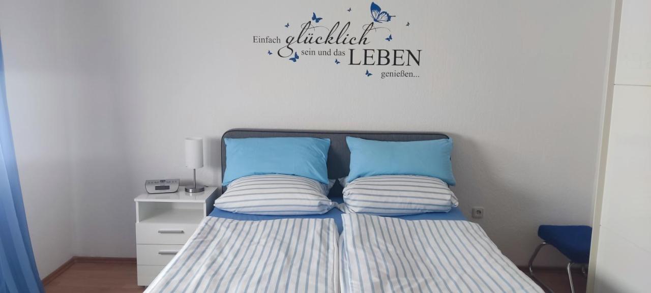 Schoene 3 Zi. Ferienwohnung Vor Den Toren Frankfurt Dreieich Eksteriør bilde