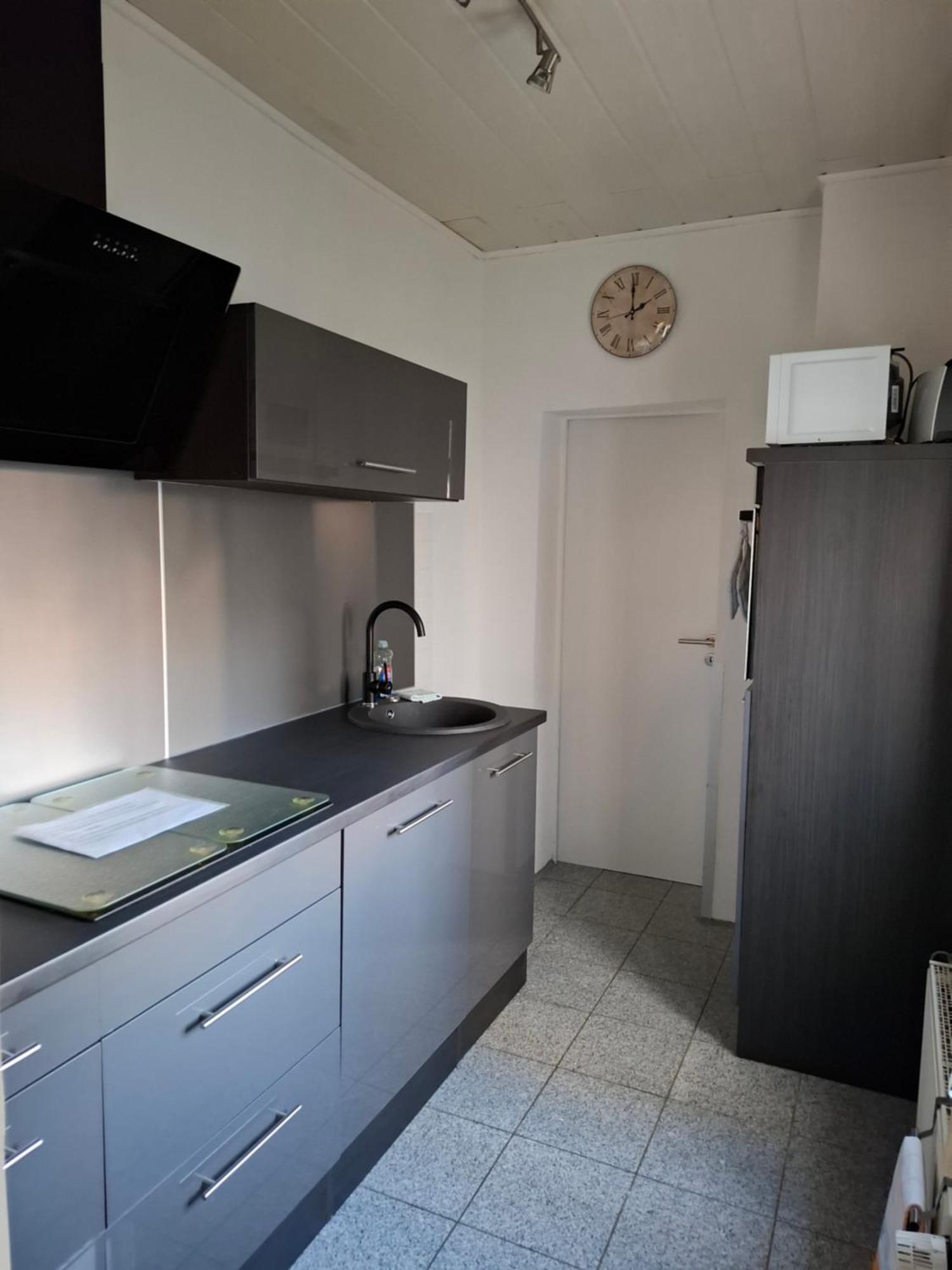 Schoene 3 Zi. Ferienwohnung Vor Den Toren Frankfurt Dreieich Eksteriør bilde